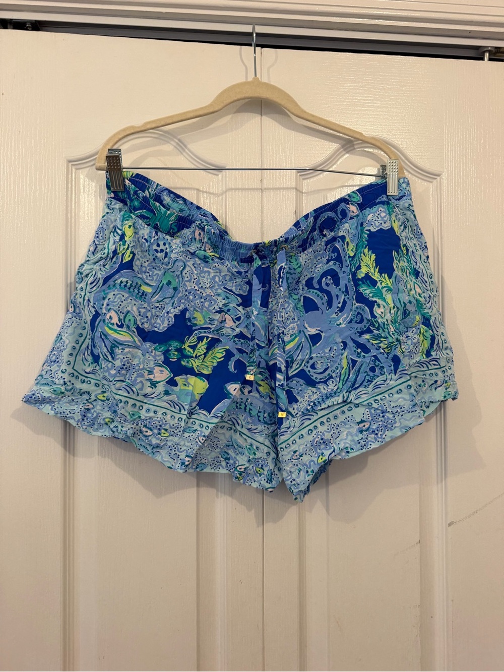 Lilly Pulitzer Katia Shorts Size XL Blue Current Engineered Sea Sirens